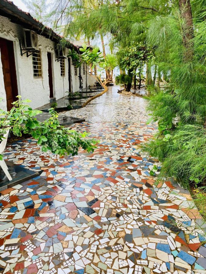 Jungle Beach Resort Sanyang Εξωτερικό φωτογραφία