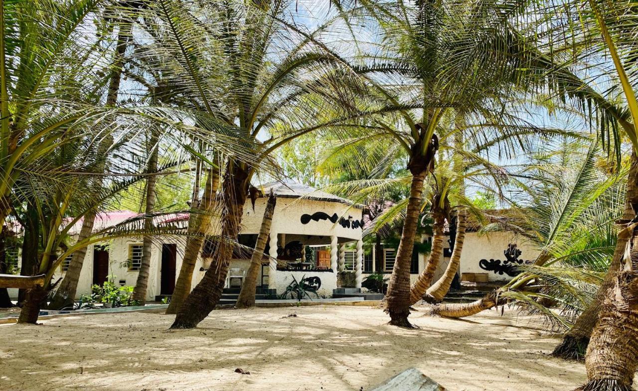 Jungle Beach Resort Sanyang Εξωτερικό φωτογραφία